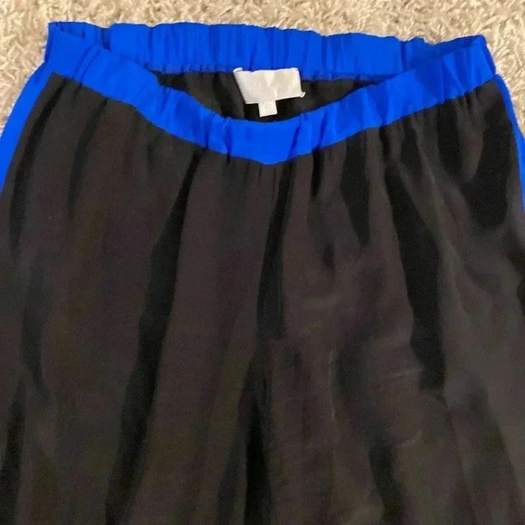 Alexis silk pants size small - Picture 2 of 5